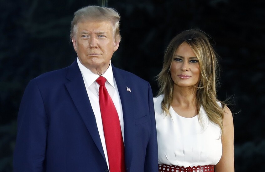 ترامب مازحًا: الجمهور يحب ميلانيا أكثر مني وهذا لا يسعدني