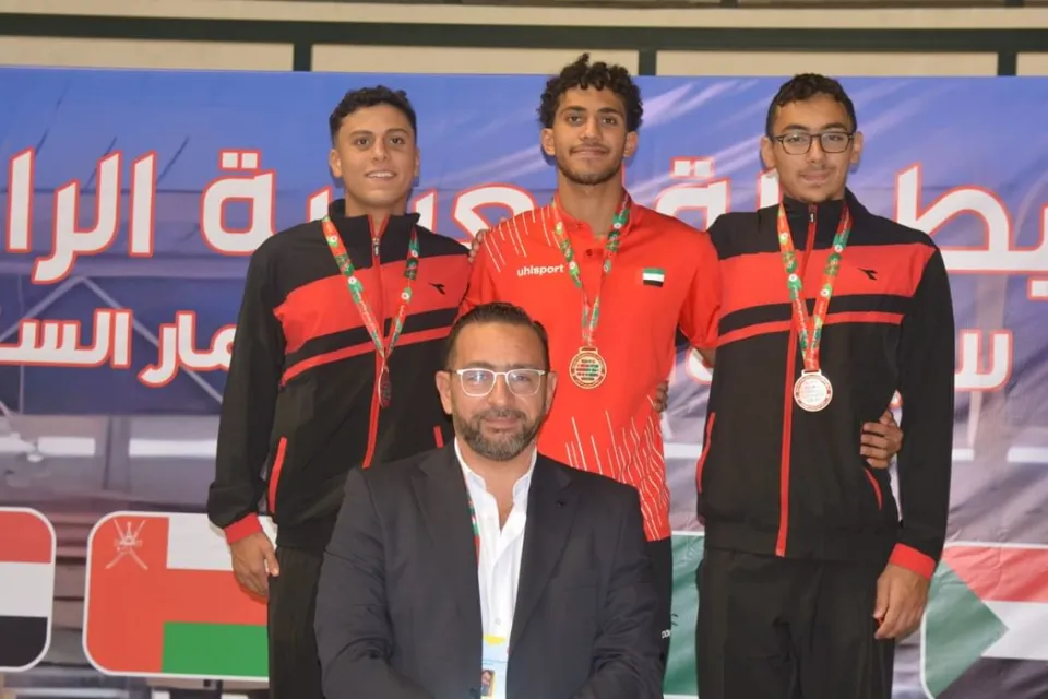 ذهبية وبرونزية