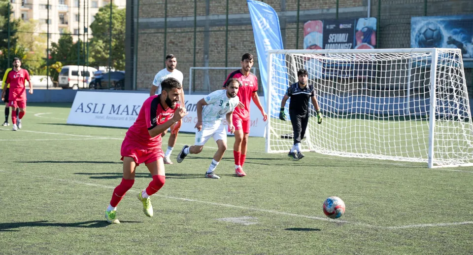 فوز منتخب الإمارات