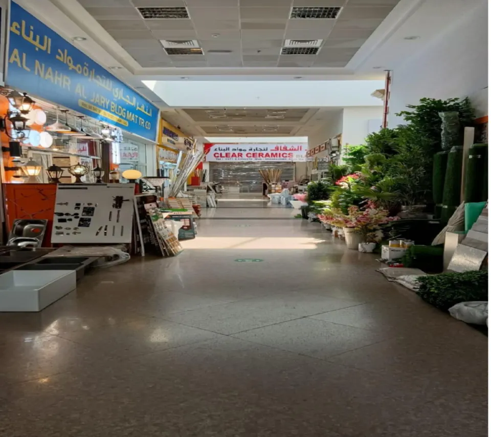 مركز الاتحاد بالشارقة.. وجهة متكاملة لمواد البناء والديكور تضم أكثر من 150 متجرًا متخصصًا