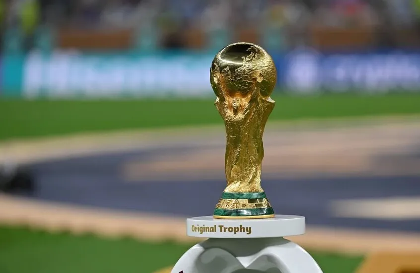 اتحاد الكرة المصري يطالب الفيفا بإلغاء أي فعاليات داعمة للمثلية في مباراة مصر وإيران