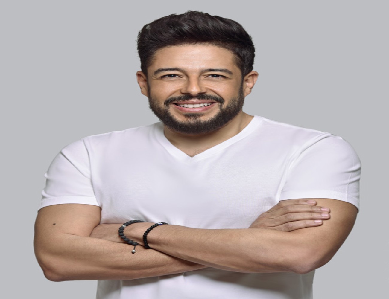 محمد حماقي يُحيي أول حفلاته بعد نجاح ألبومه "هو الأساس"