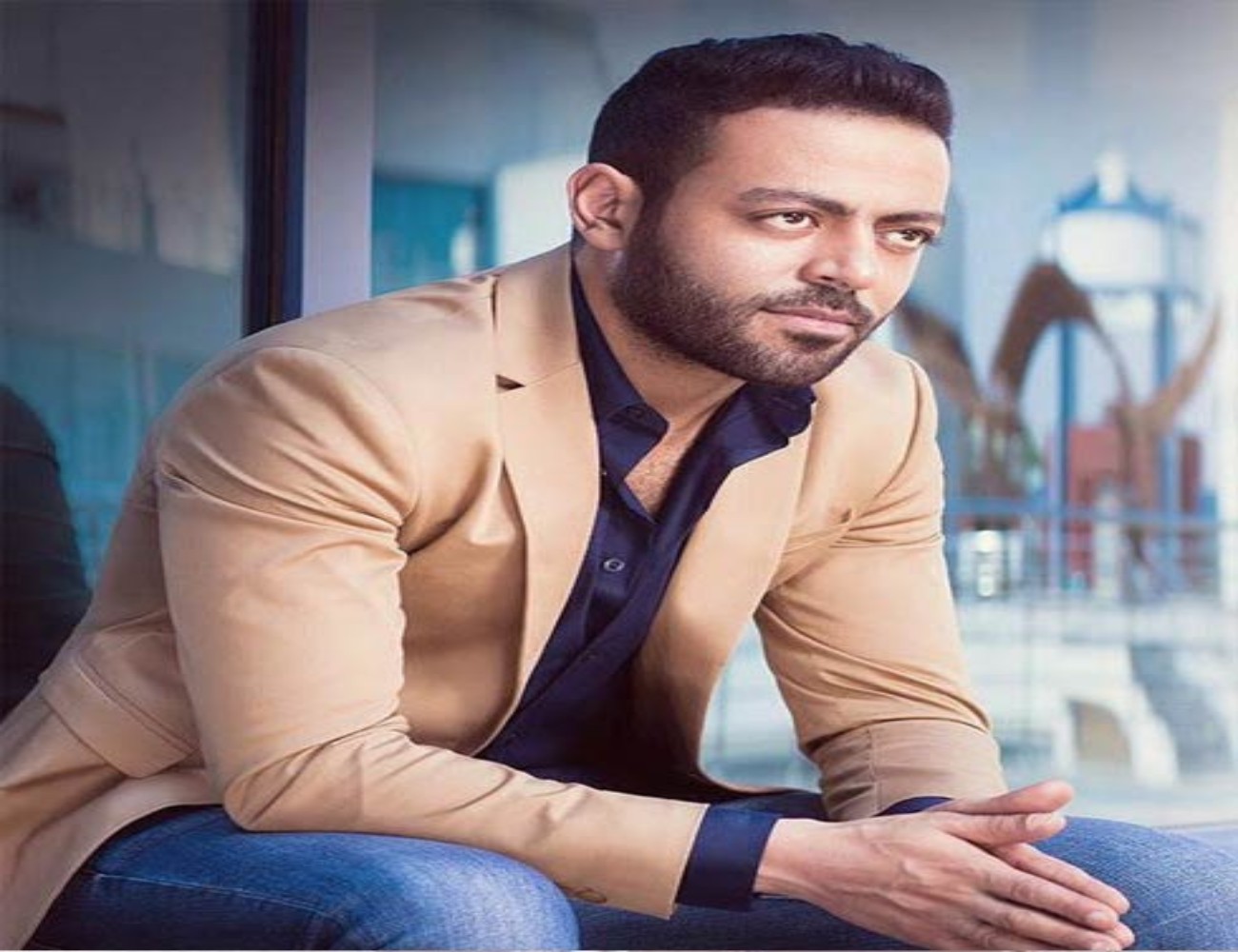 تامر عاشور بعد حفل كوكاكولا أرينا : أتمنى الغناء مع إليسا.. وشيرين "زي الفل"