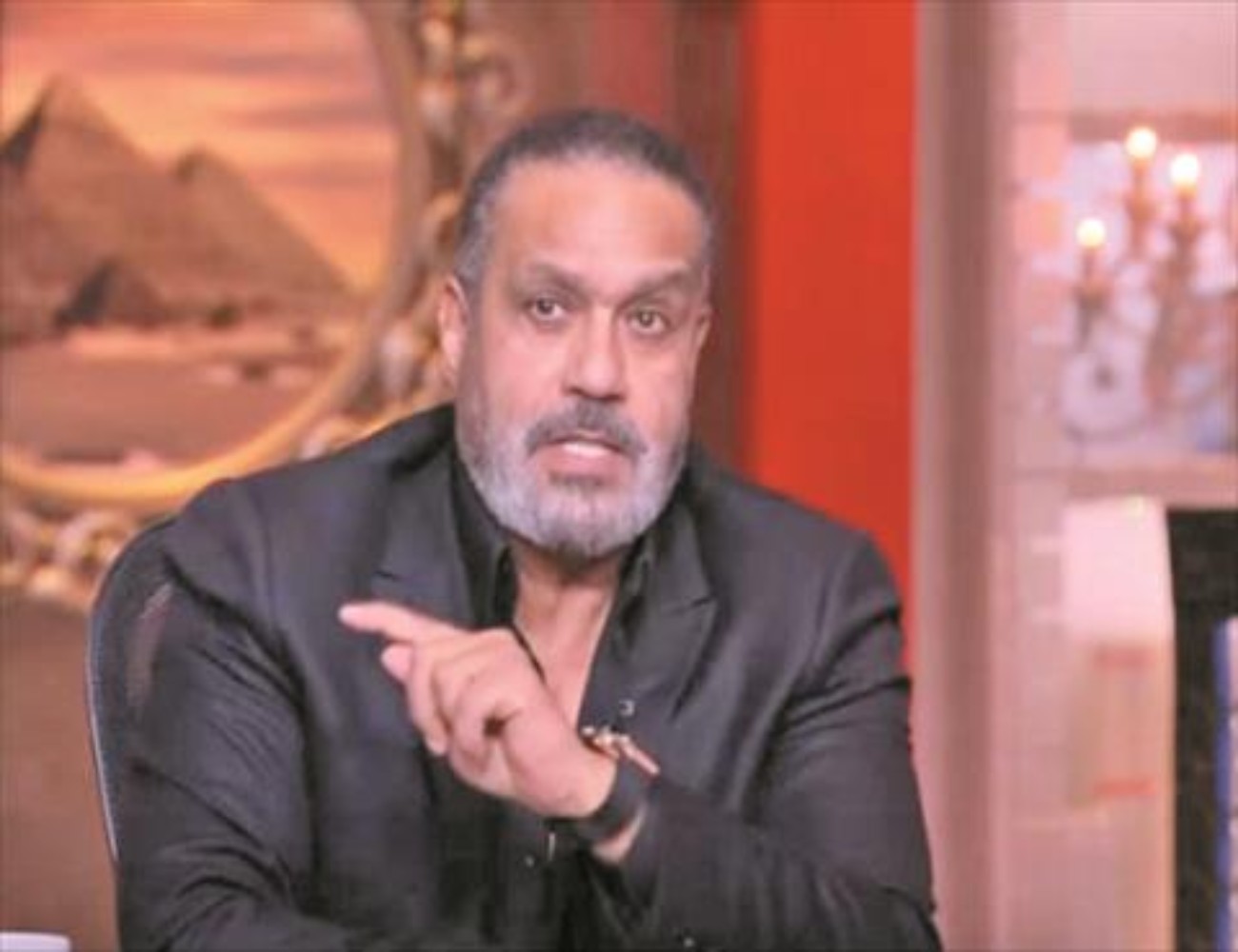 المنتج جمال العدل يكشف أسباب انسحاب مسلسل "الأستاذ" من رمضان 2025