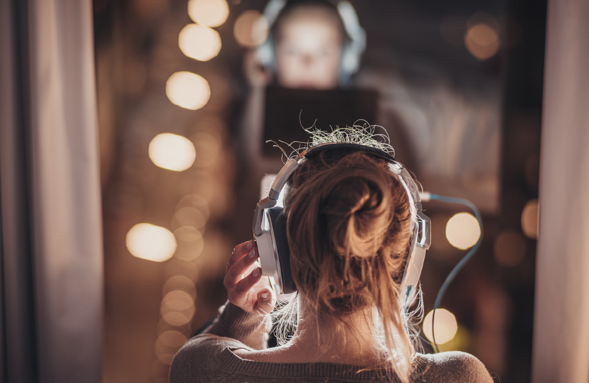 الموسيقى تخفف أعراض التوتر لدى مرضى الخرف في المستشفيات