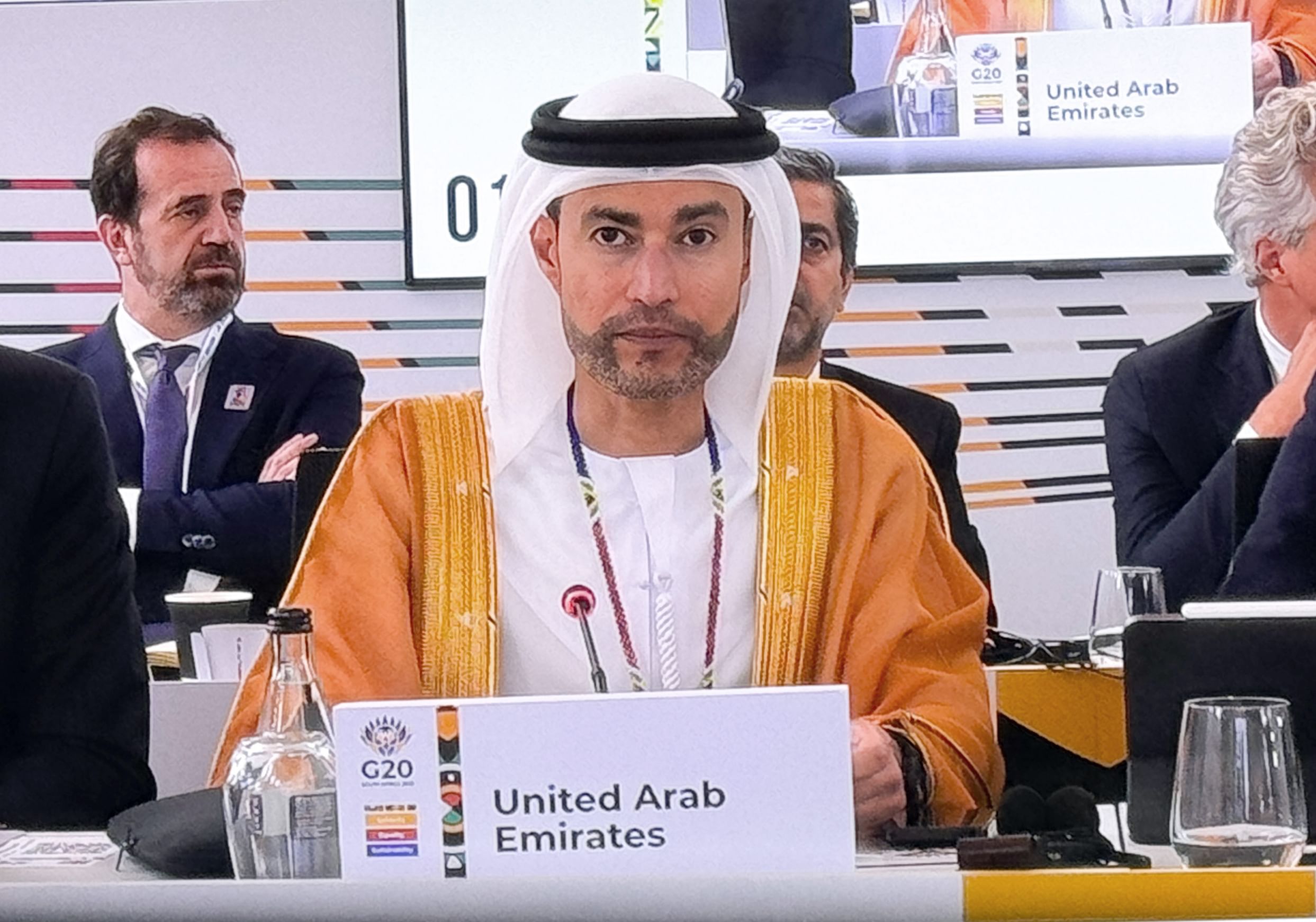 الإمارات تؤكد التزامها