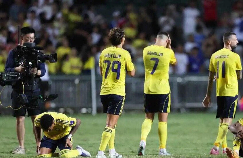 الأهلي يحسم كأس السوبر السعودي على حساب النصر بركلات الترجيح