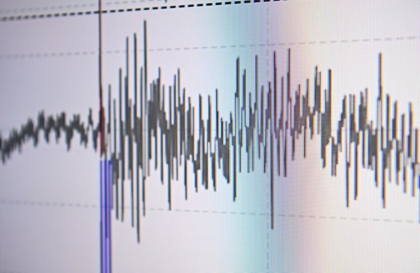 زلزال بقوة 5.8 درجات يضرب قبالة سواحل إندونيسيا دون خسائر