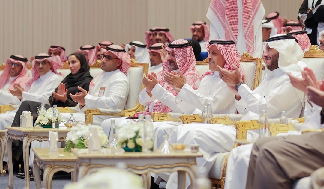 السعودية: شباب الطائف يختتمون رحلتهم مع برنامج "حكايا الشباب