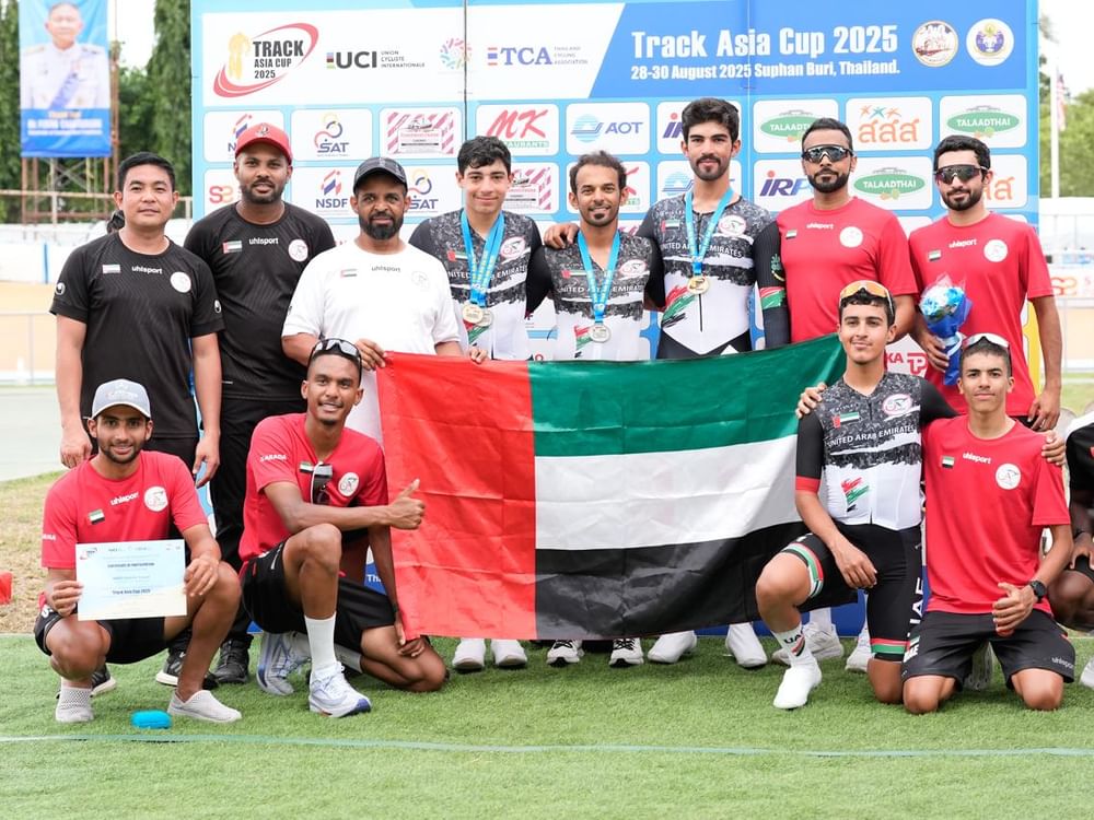 منتخب الإمارات للدراجات يحقق رقماً قياسياً جديداً في بانكوك