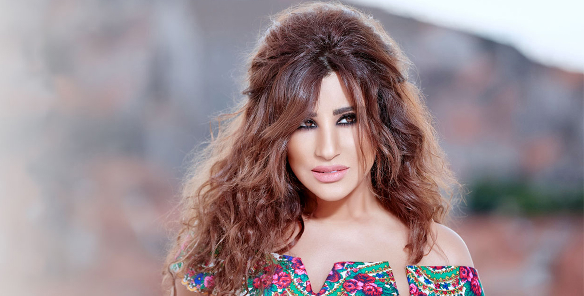 الفنانة اللبنانية ترفض إيداع والدتها البالغة 95 عامًا وتدعو للحفاظ على القيم الأسرية