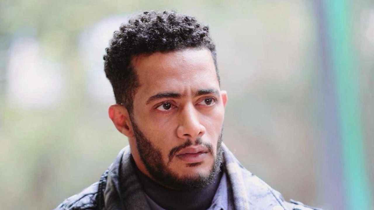 محمد رمضان يوقف حفله في الساحل الشمالي بعد سقوط ألعاب نارية ووفاة أحد أفراد الأمن