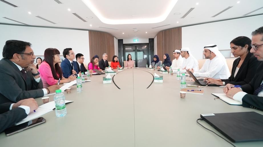 الإمارات وفيتنام تبحثان تعزيز التجارة والاستثمار ضمن اتفاقية الشراكة الاقتصادية الشاملة