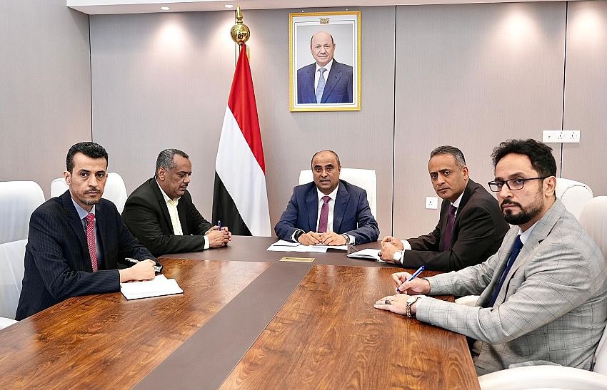رئيس الوزراء اليمني يبحث آليات دعم جديدة مع الشركاء الدوليين