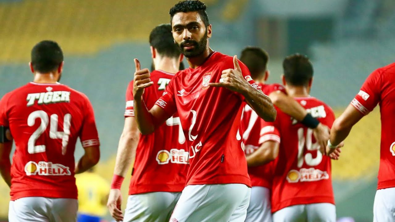 الأهلي يجمّد مستحقات لاعبيه