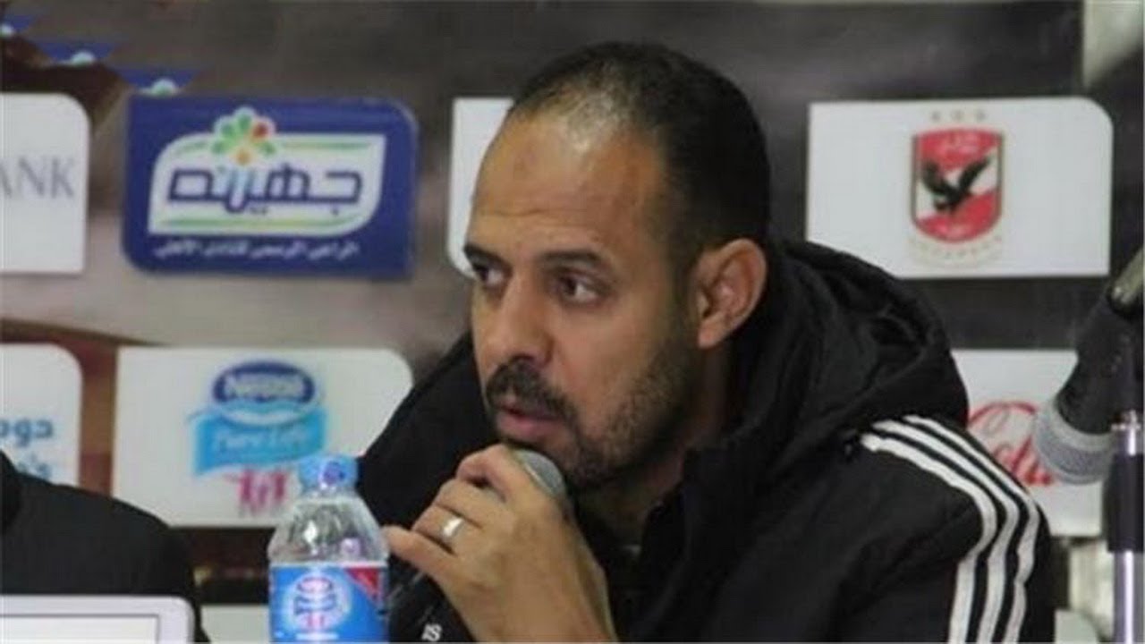 الأهلي يمدد بقاء الجهاز الفني
