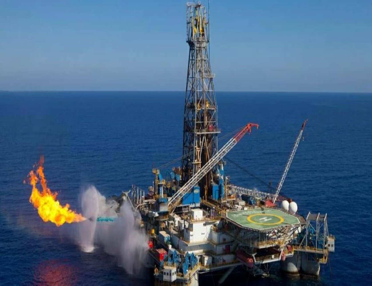 إنجاز جديد في حقل ظهر وتوسّع في مشروعات الغاز جنوب مصر