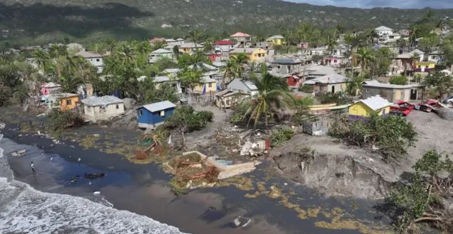 إعصار ميليسا يجتاح الكاريبي ويخلف دماراً واسعاً في جامايكا وهايتي