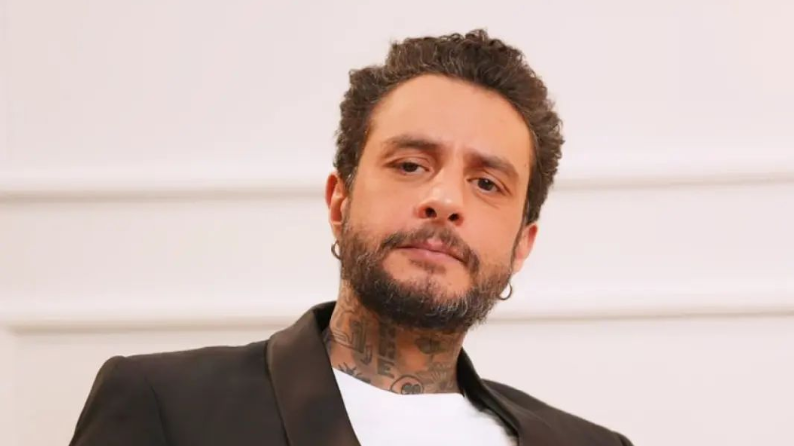 أحمد الفيشاوي يفتتح بروڤات فيلمه الجديد "حين يكتب الحب"