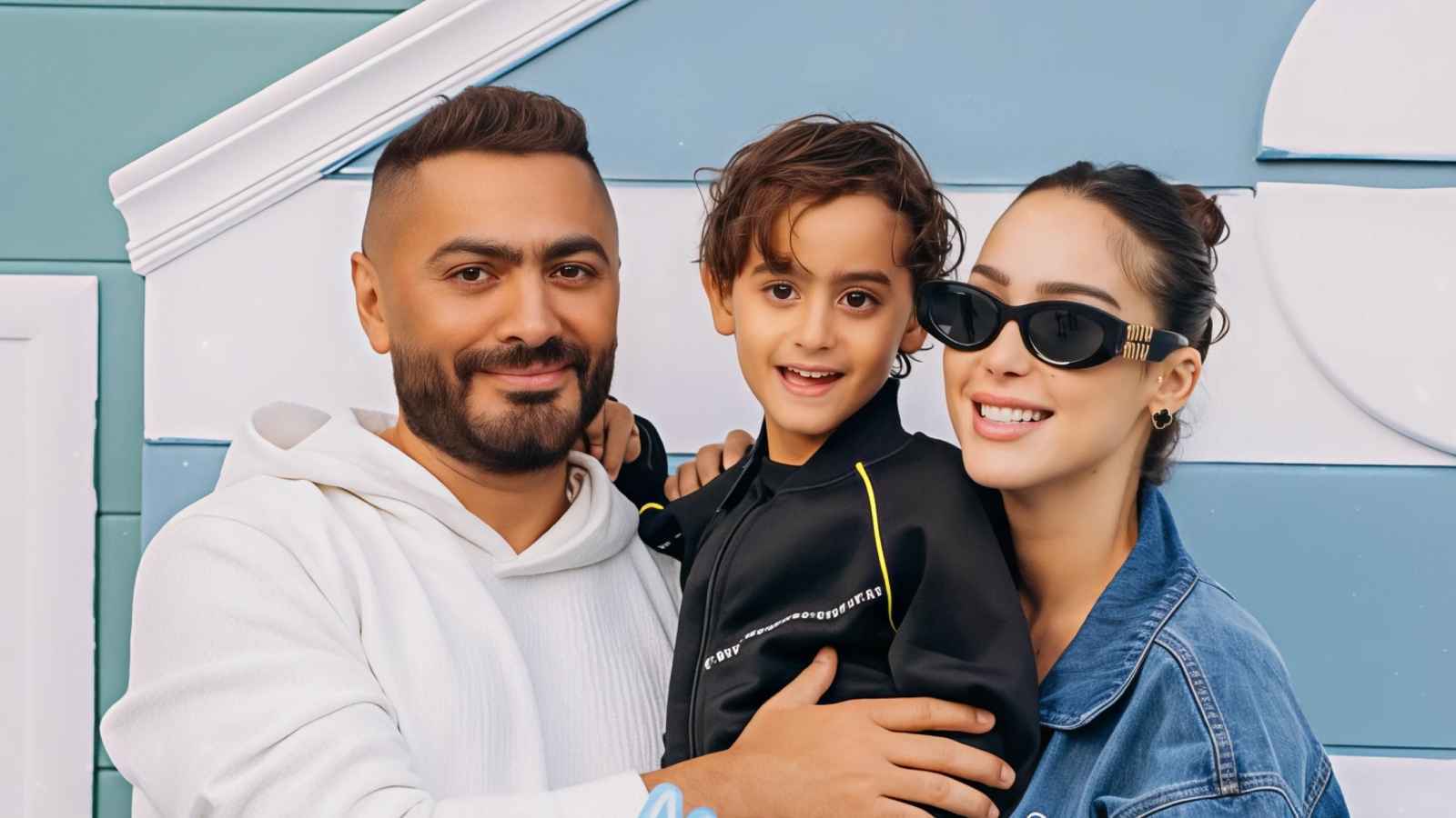 تامر حسني يحتفل بعيد ميلاد نجله آدم برسالة مؤثرة
