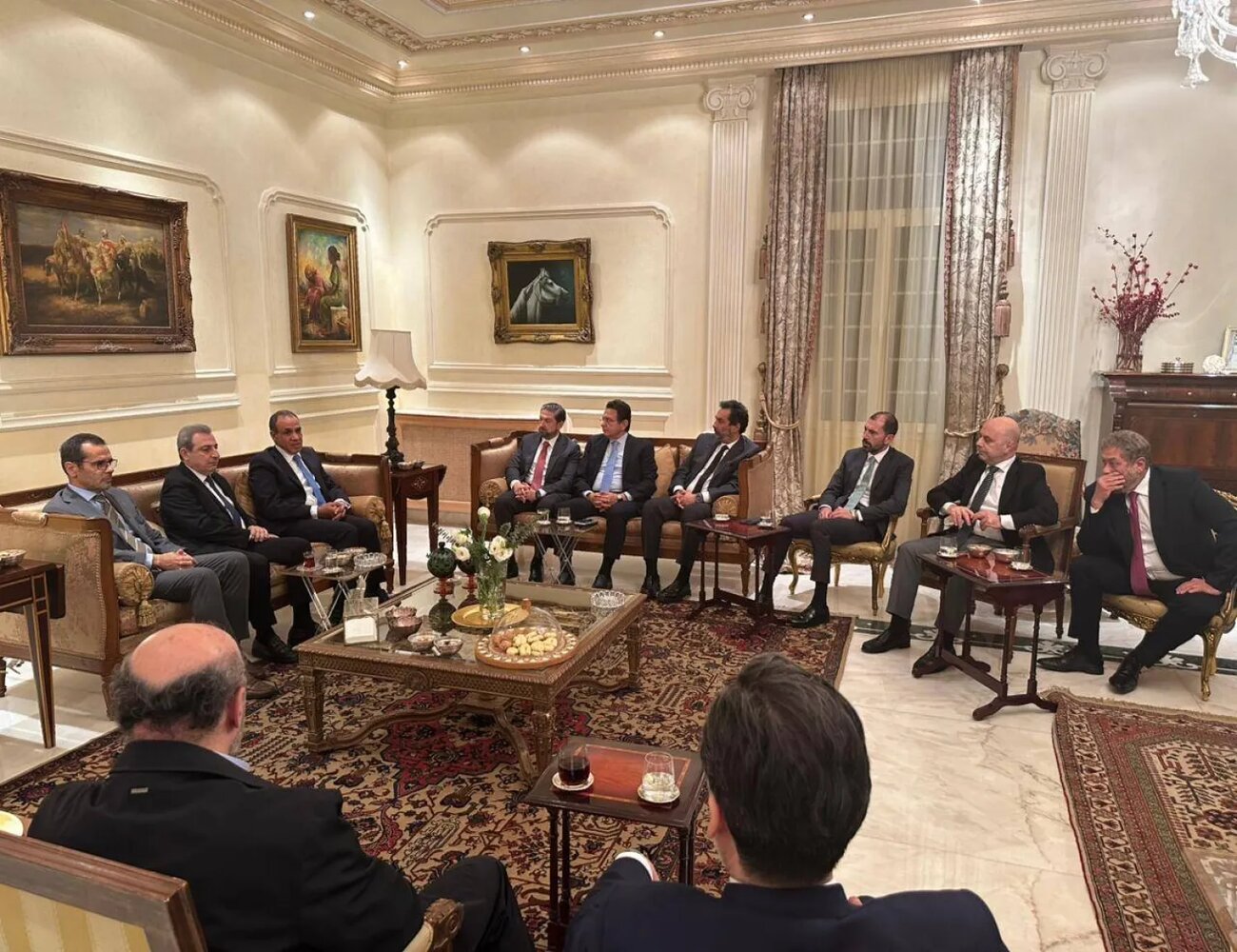 مصر تؤكد من بيروت دعمها الثابت لاستقرار لبنان وتنفيذ القرار 1701