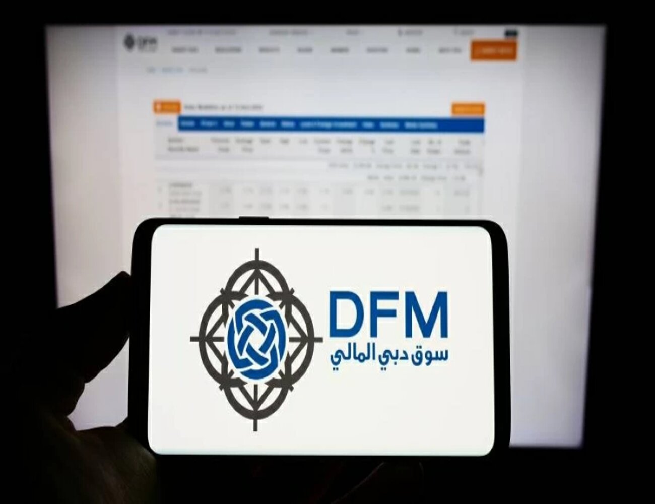 الأجانب يعززون حضورهم في سوق دبي المالي خلال أسبوع تداولات نشط