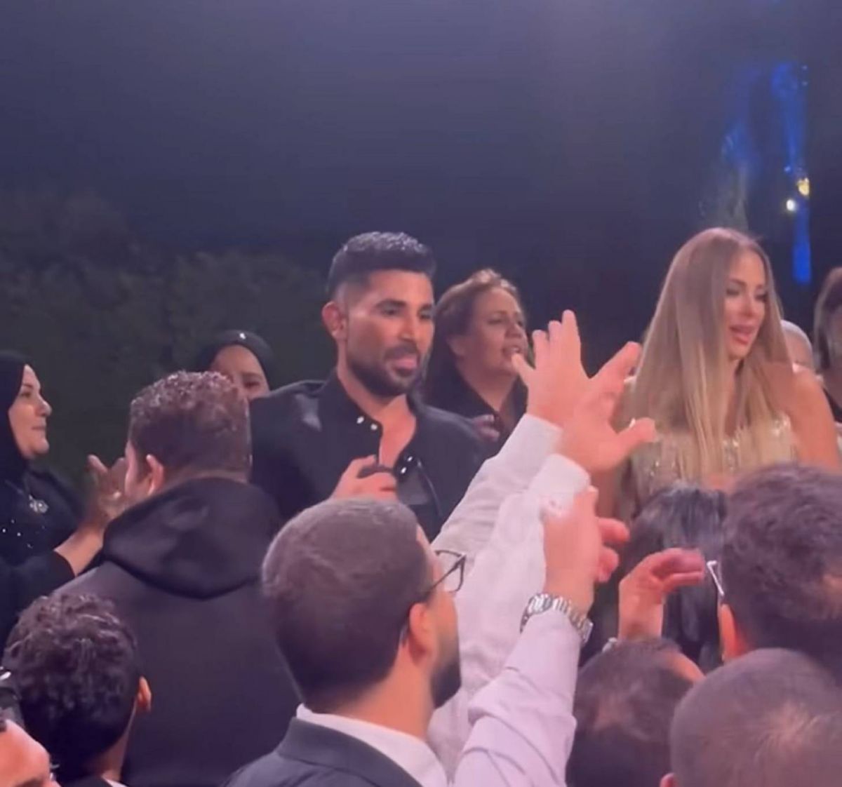 ريم مصطفى تحتفل بزفاف نجلها وسط حفل موسيقي مع أحمد سعد وتستعد لدراما رمضان