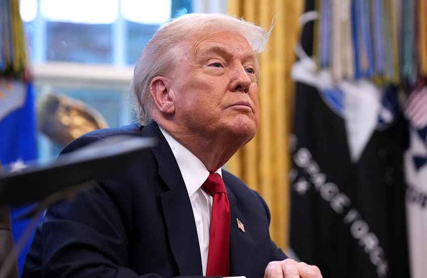 ترامب يهاجم الجالية الصومالية في الولايات المتحدة ويعلن خططاً لوقف الهجرة من “دول العالم الثالث”