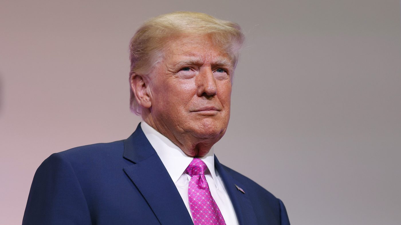 ترامب يعلن تخصيص شرائح إنفيديا المتطورة للشركات الأميركية فقط