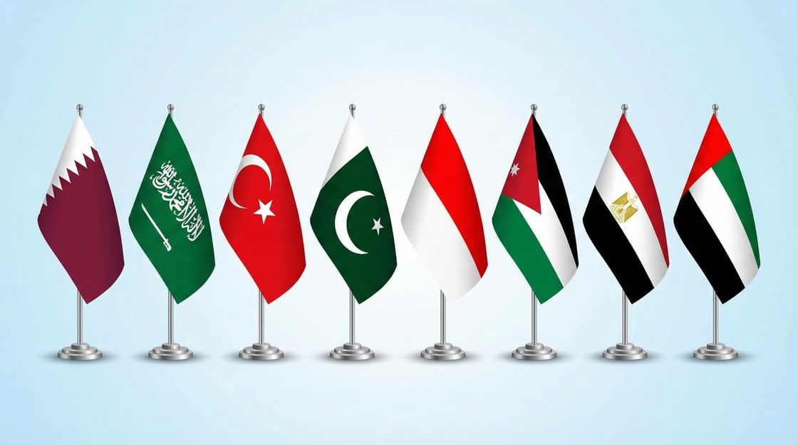 ثماني دول عربية وإسلامية تعلن موقفاً موحداً وترفض مسعى فتح معبر رفح باتجاه واحد