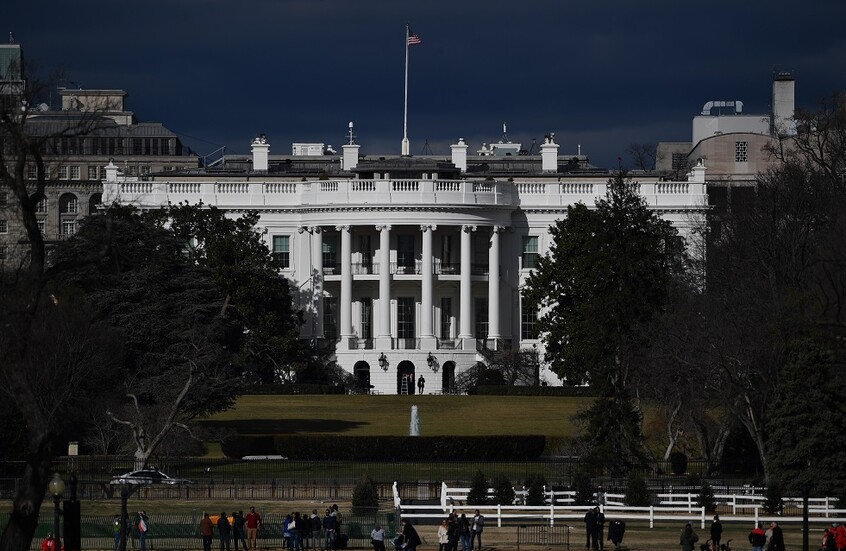 البيت الأبيض: أكثر من 30 ساعة من المفاوضات مع روسيا وأوكرانيا والدول الأوروبية حول خطة السلام