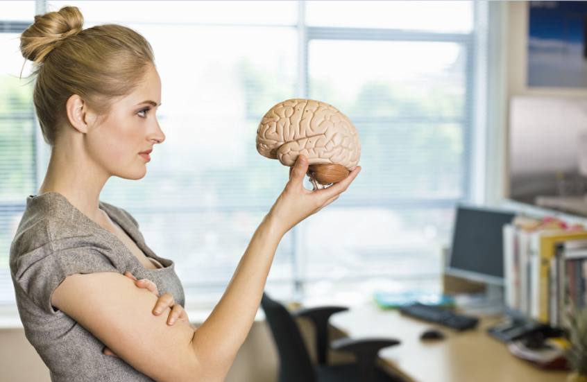 دراسة: عادات حياتية بسيطة تؤخر شيخوخة الدماغ حتى ثماني سنوات