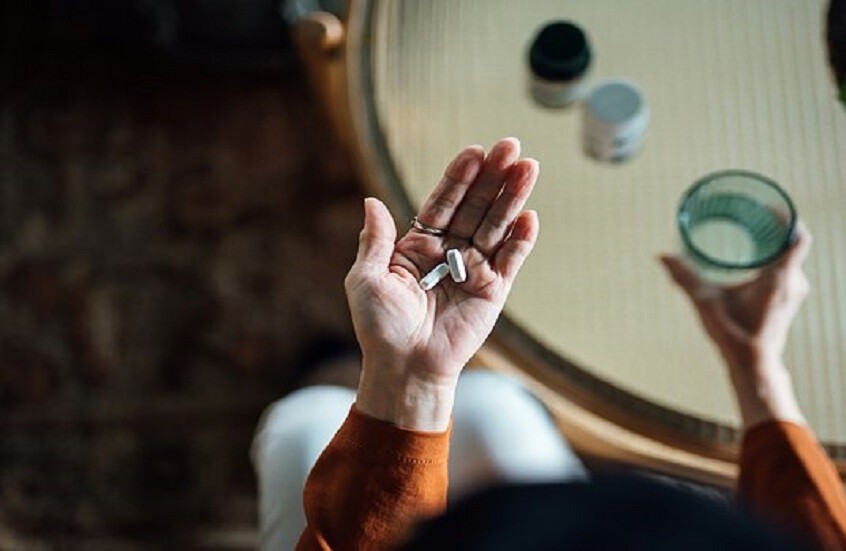 تحذيرات طبية: تناول الفياغرا أو الباراسيتامول مع الكحول قد يهدد الحياة