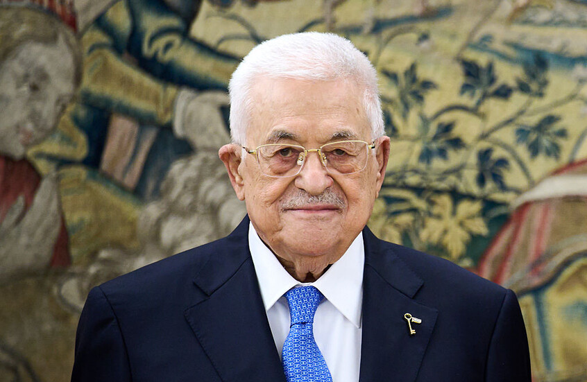 عباس يؤكد المضي في برنامج إصلاحي شامل لتحديث القوانين وتعزيز الحكم الرشيد