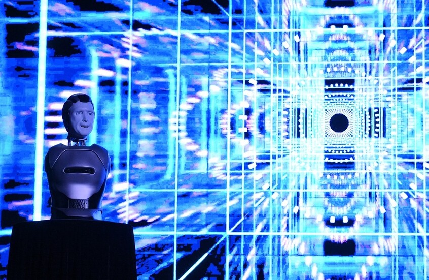 استخدام برامج الدردشة بالذكاء الاصطناعي قد يرسخ الذُهان لدى بعض المرضى النفسيين