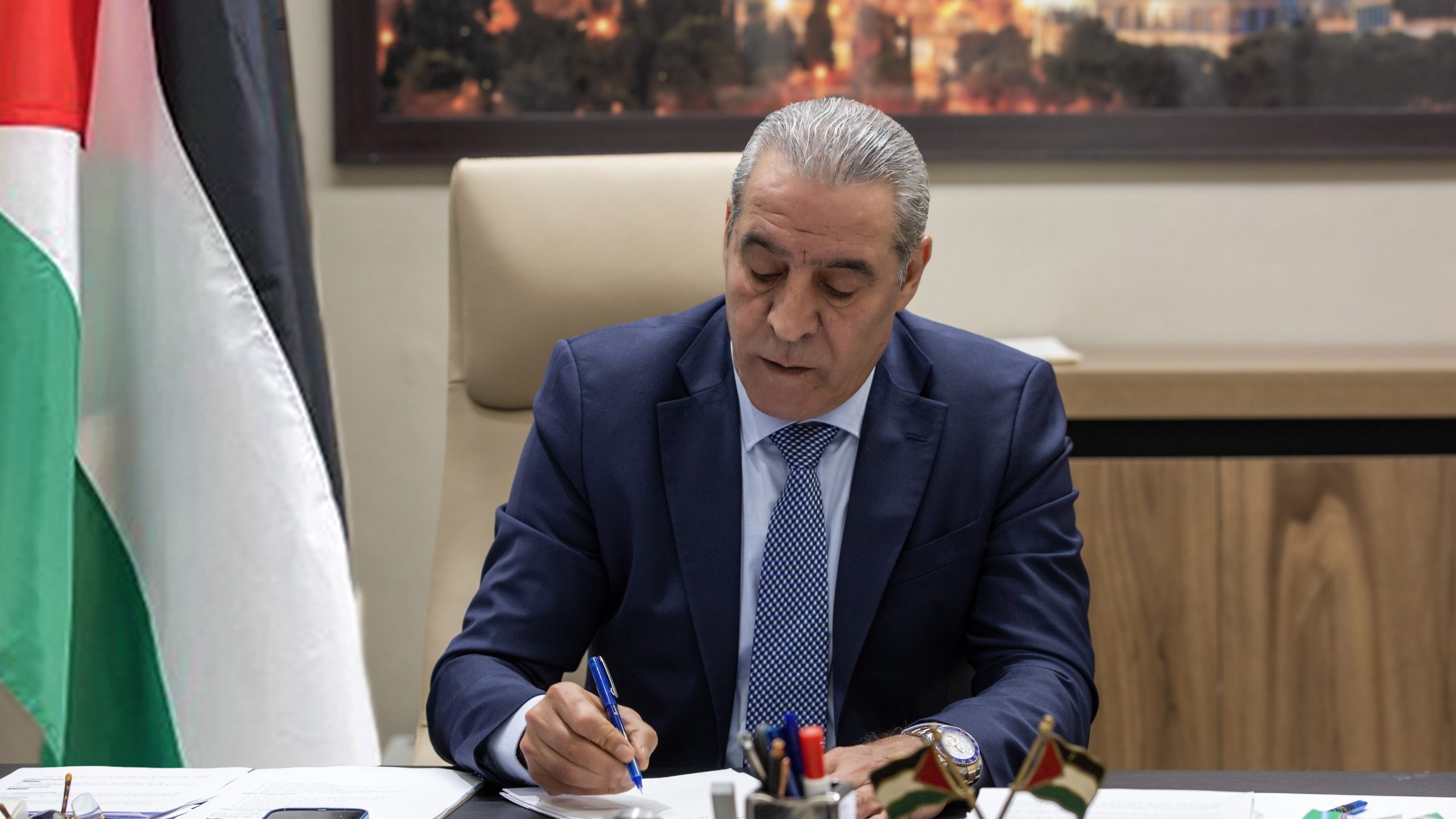 السلطات الإسرائيلية تمنع نائب الرئيس الفلسطيني من المشاركة في قداس الميلاد بكنيسة المهد