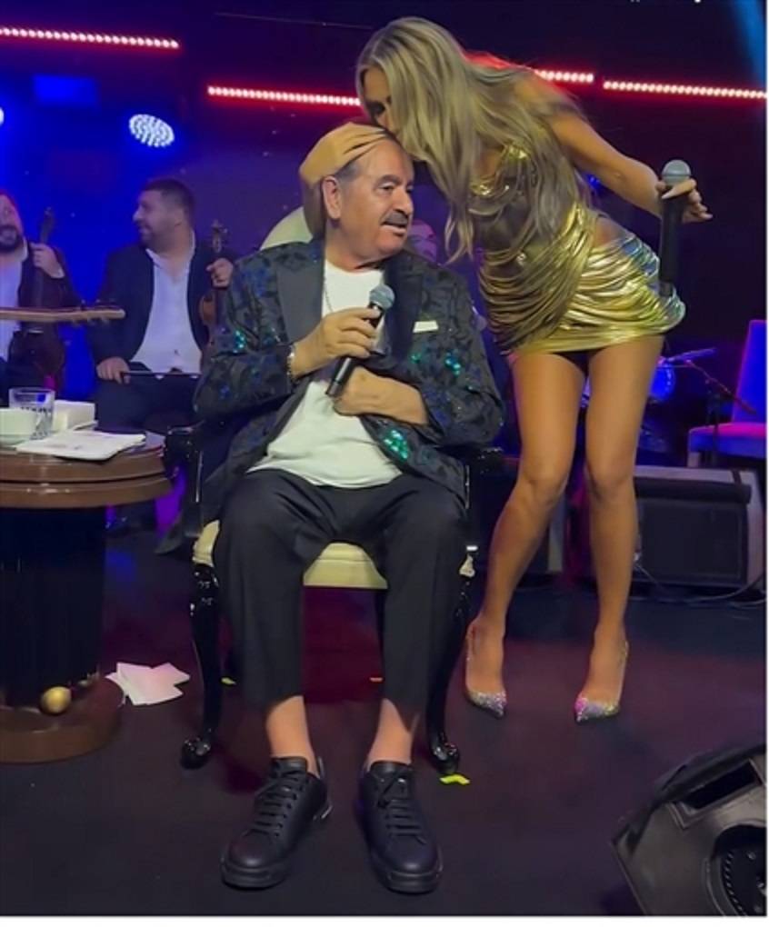 مايا دياب تتألق في اسطنبول وتغني مع الأسطورة التركي إبراهيم تاتليس