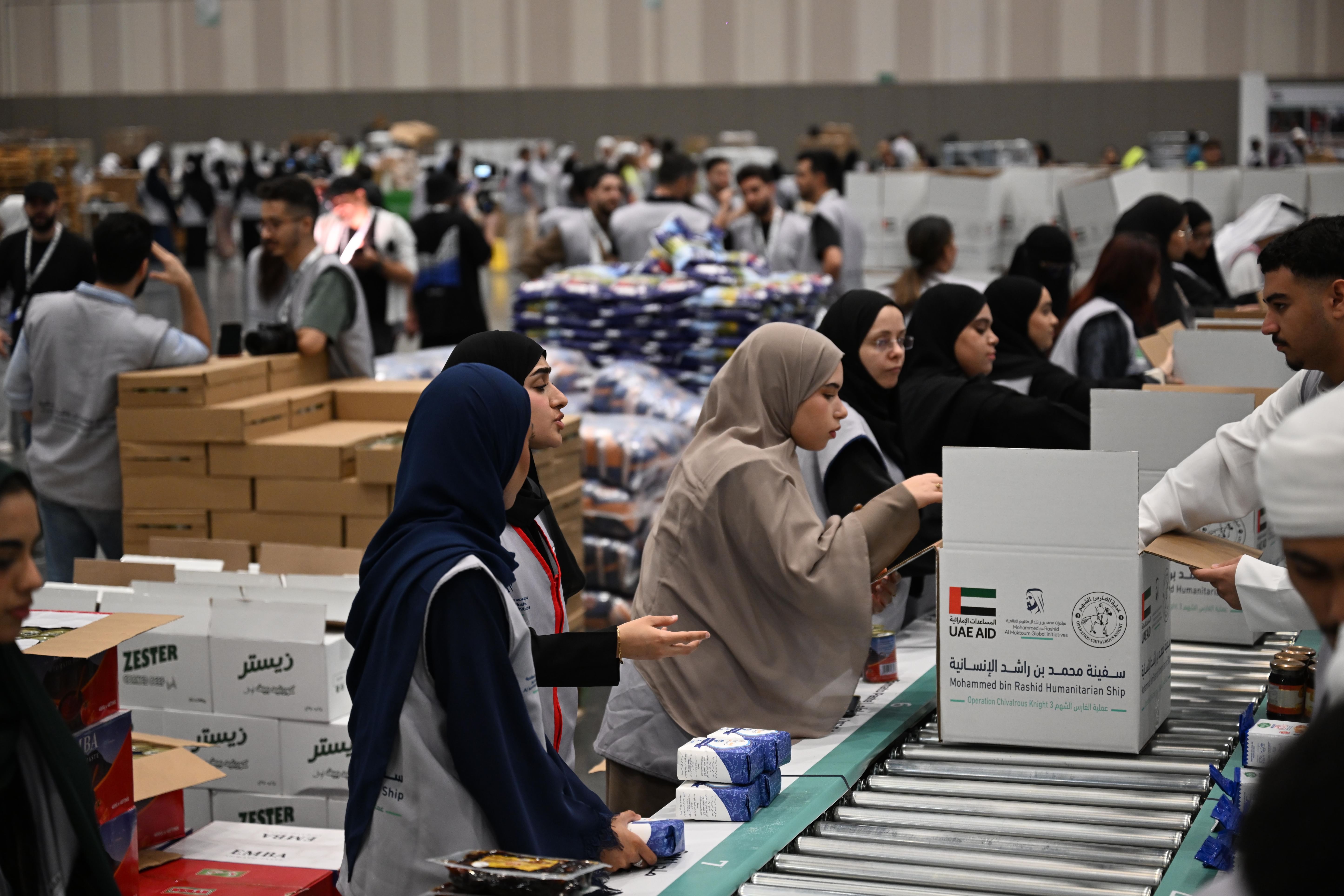 الإمارات تُطلق السفينة الإغاثية 11 إلى العريش دعماً لغزة