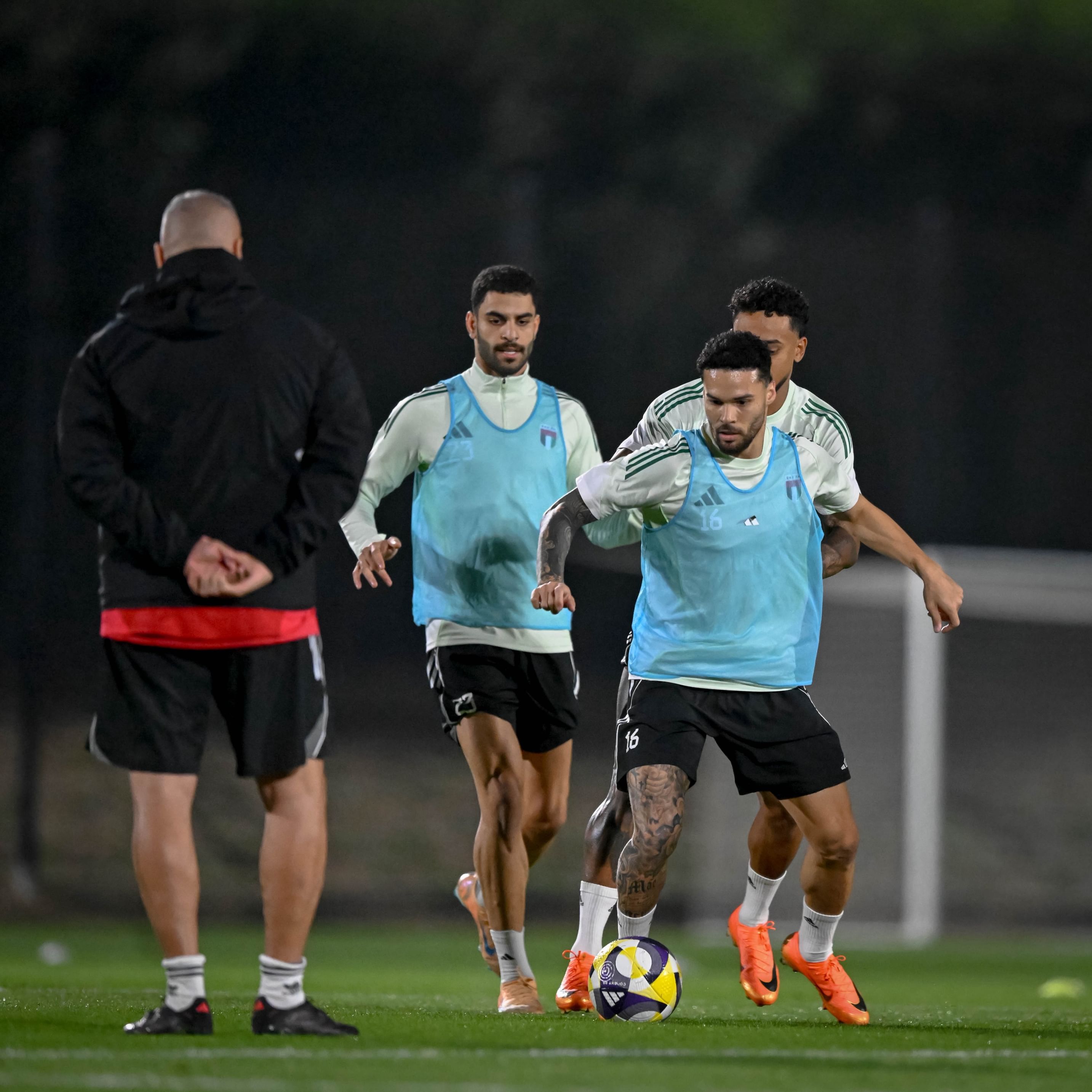 المنتخب الإماراتي يواجه الأردن غداً في مباراة حاسمة بكأس العرب