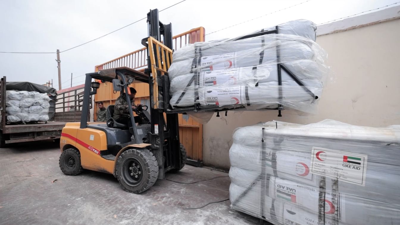 الإمارات تكثف جهودها الإنسانية في غزة خلال المنخفض الجوي ضمن عملية "الفارس الشهم 3"