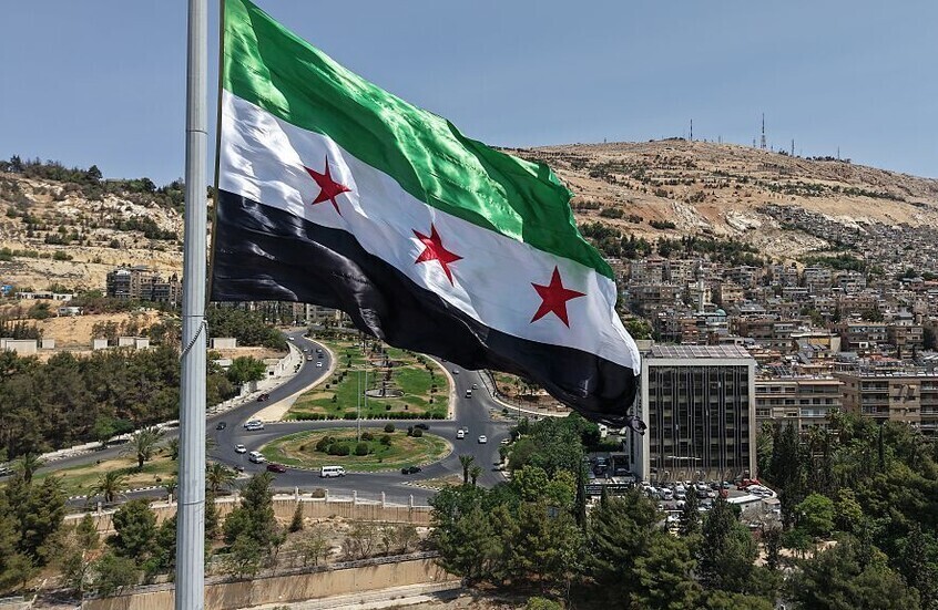 حسين الشرع ينتقد تمديد الهدن في سوريا ويحذّر من تداعياتها على وحدة البلاد