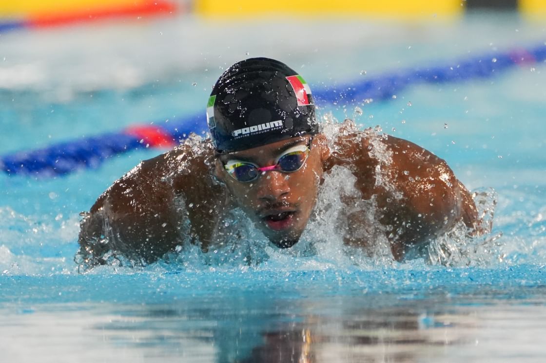 الإمارات تحقق 38 ميدالية في اليوم الثاني لبطولة الخليج للسباحة