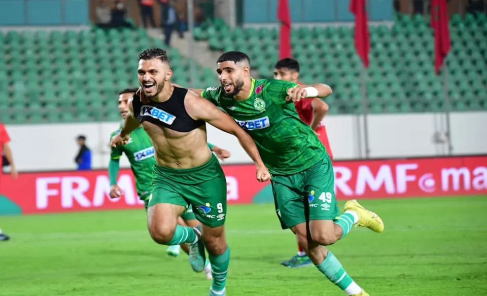 المغرب.. الرجاء يسعى لتمديد عقد رياض بن عياد
