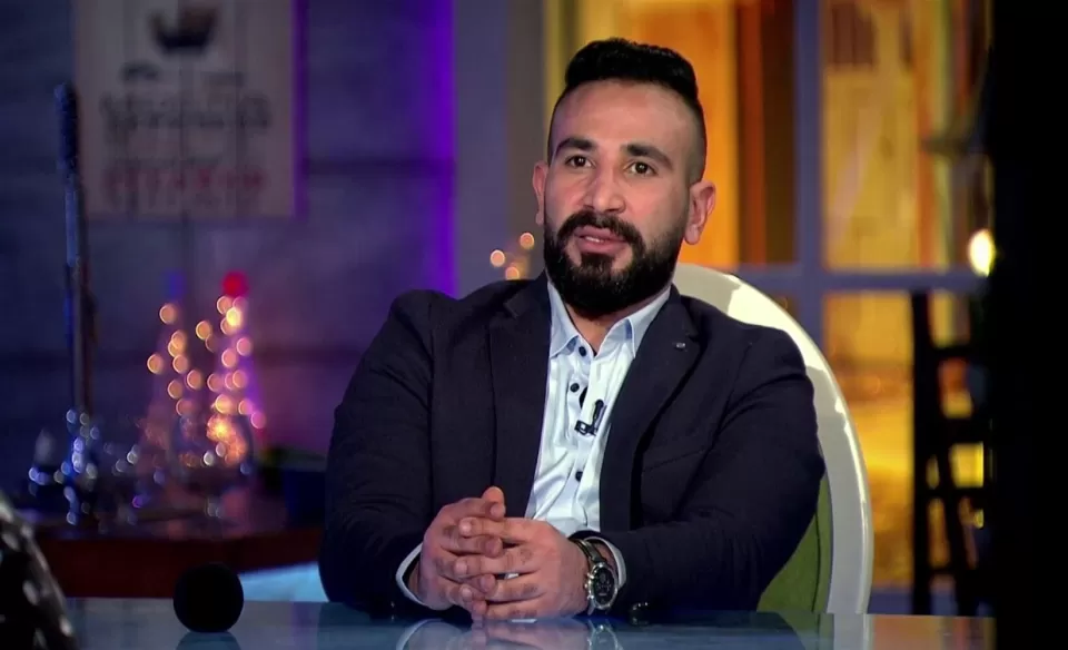 أحمد سعد يرد على انتقادات ظهوره بالخلخال أحمد سعد يرد على انتقادات ظهوره بالخلخال