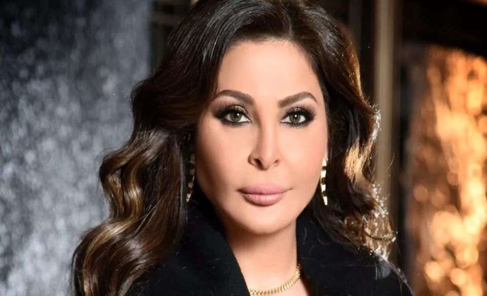 إليسا ترد على الانتقادات: الطاقة والكاريزما أهم من حجم الصوت والمظهر إليسا ترد على الانتقادات: الطاقة والكاريزما أهم من حجم الصوت والمظهر
