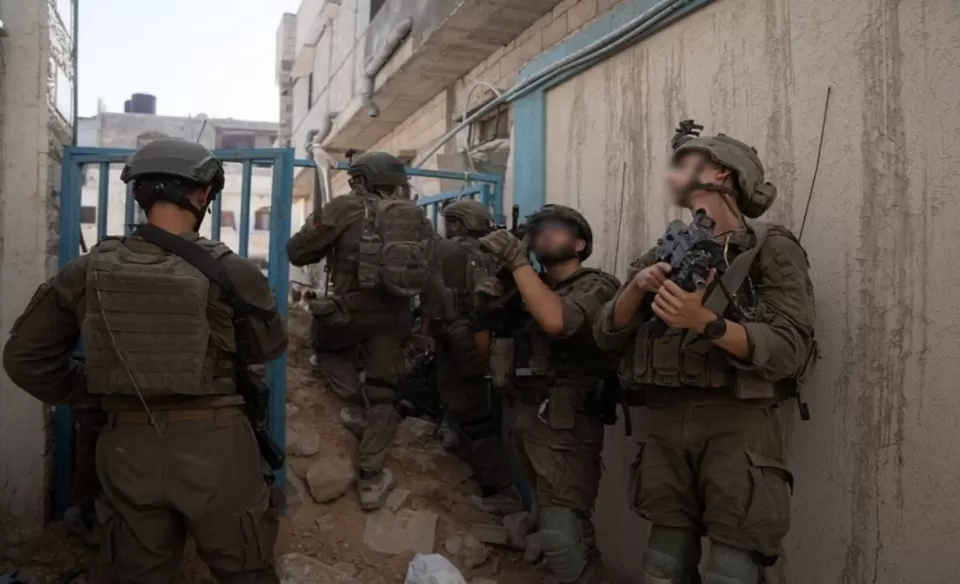 الجيش الإسرائيلي يعلن عن قضاءه على عنصرين من حركة "حماس" وسط قطاع غزة
