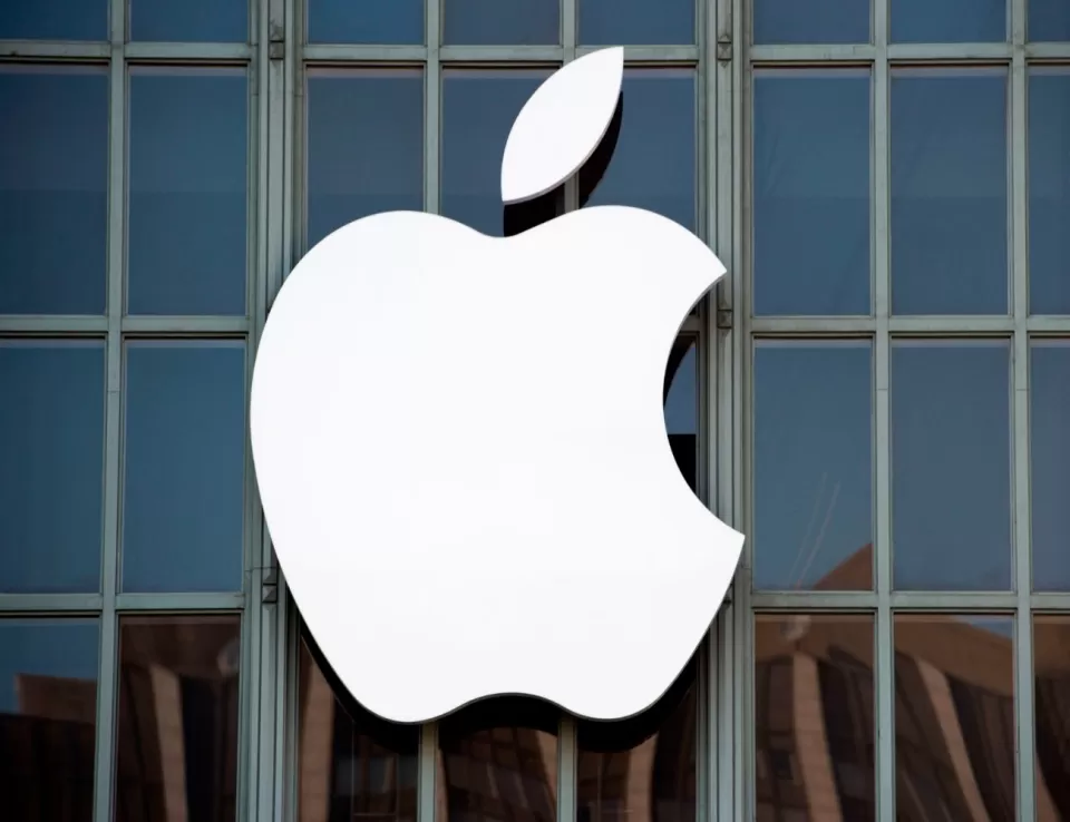 شركة أبل تصدر تحديثاتها لنظام التشغيل لهواتف (آيفون IOS 17.6) 