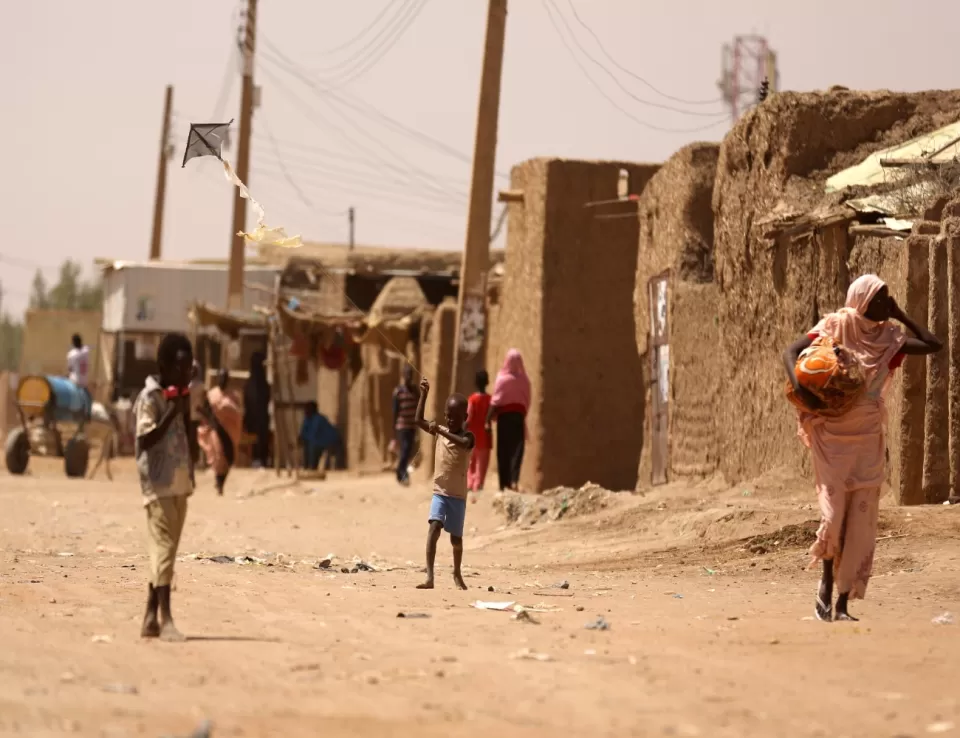 السودان : موجات الحر الشديدة تتسبب بتسجيل وفيات بضربات الشمس