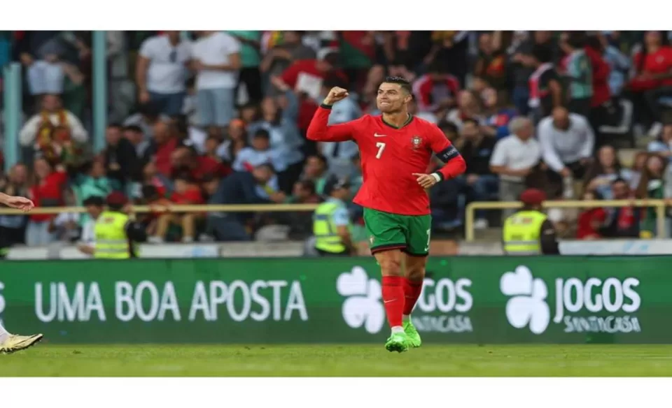 رونالدو يكتب تاريخه في يورو 2024 رغم خروج البرتغال رونالدو يكتب تاريخه في يورو 2024 رغم خروج البرتغال