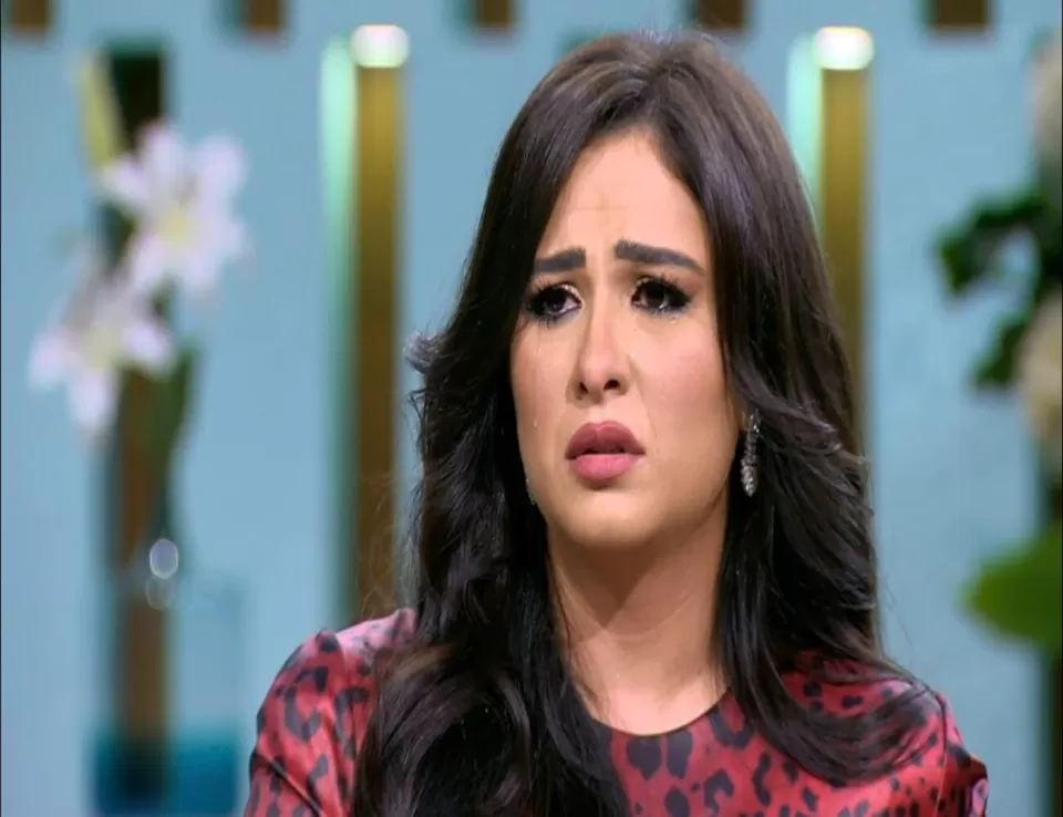 من البكاء خلال عزاء منتجي سنرجي من البكاء خلال عزاء منتجي سنرجي